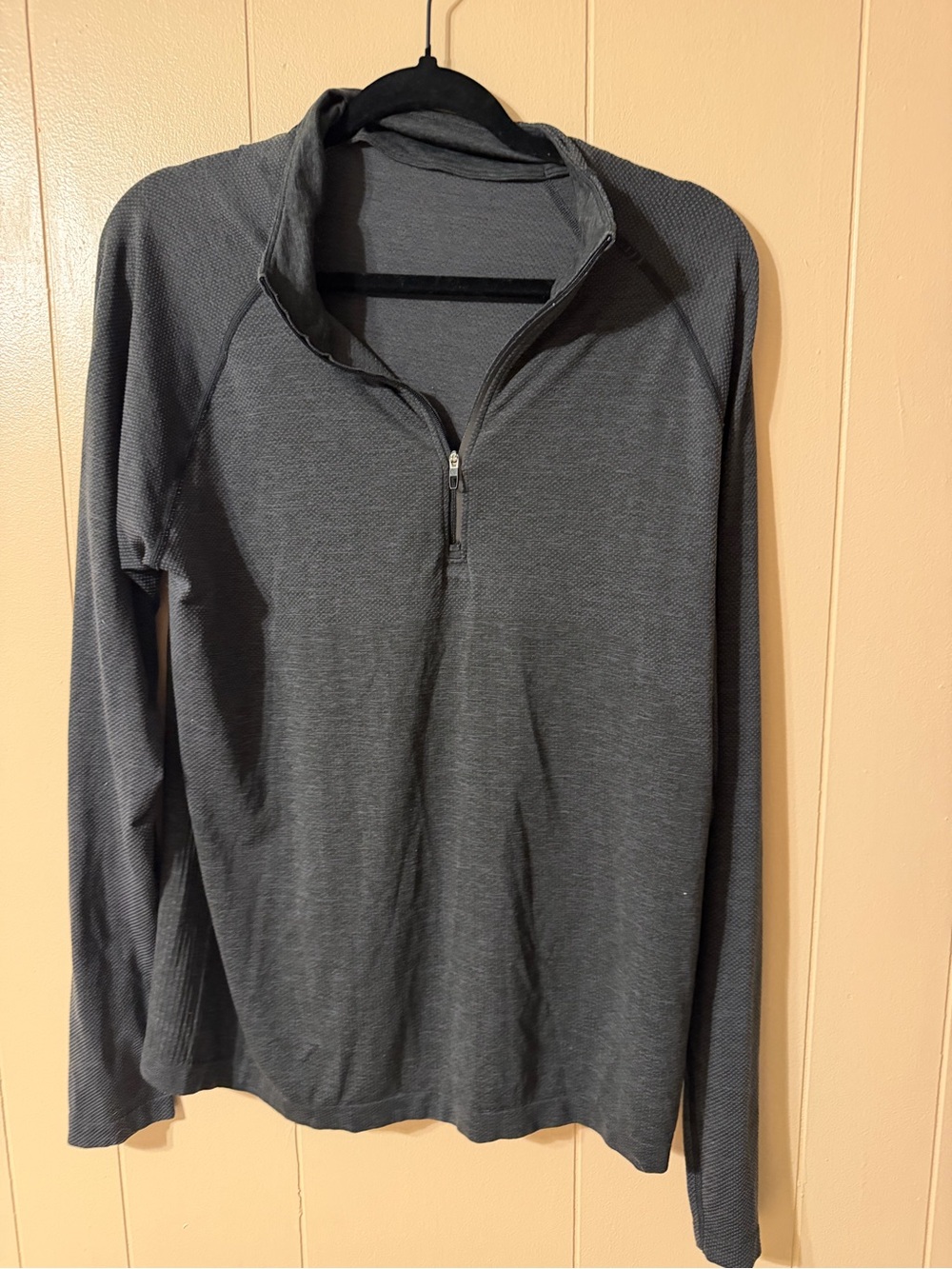 Lululemon Metal Vent Tech Midweight Half Zip Charcoal